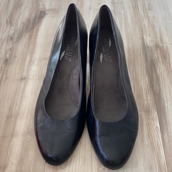 ❤️ Aerosoles Heelrest Heels in Black Size 8 1/2 - Picture 3 of 11